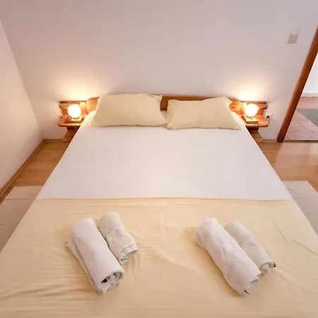 Apartmán Dolac Side - Two Bedroom 2 *